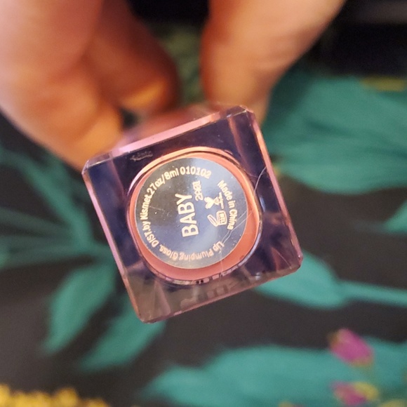 KISMET Plumping Lip Gloss 'Baby' - Picture 2 of 3